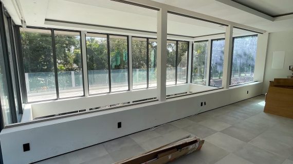 EZ Glass: Your Florida Glass Experts